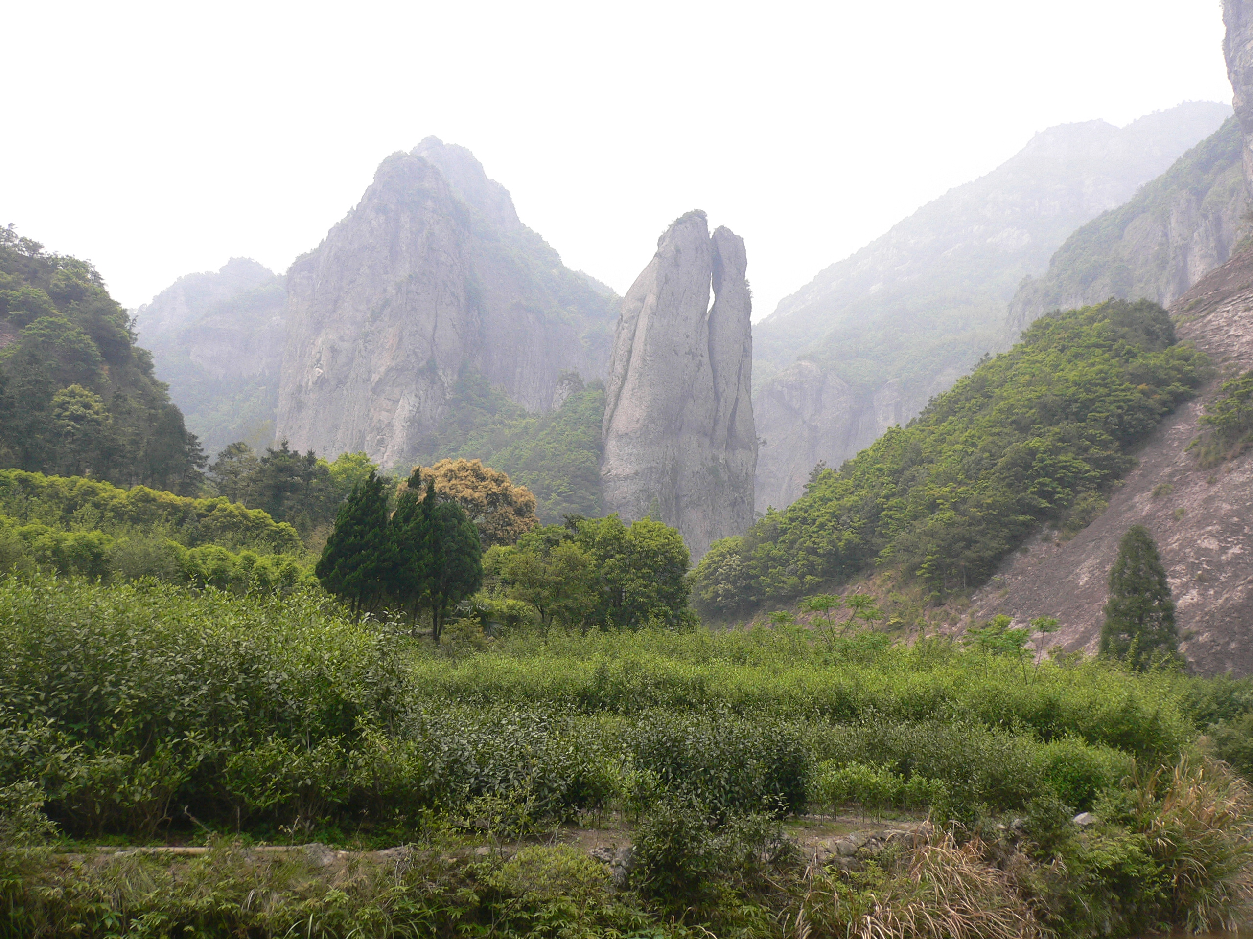 Scissor Peak rock formation in Yandang Mountain